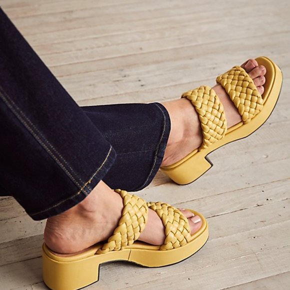 Free People Seychelles Winnie Quilted platforms (also called "Novelty Sandal") - Picture 4 of 15
